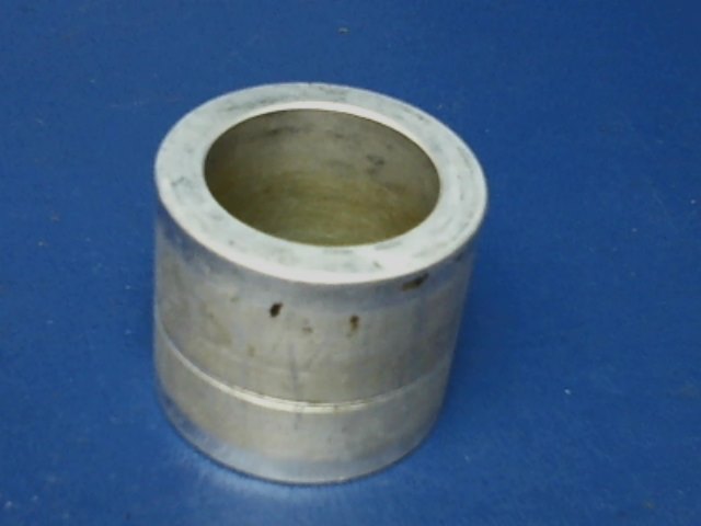 0543037-1 Cessna - SPACER-AXLE NOSE WHEEL