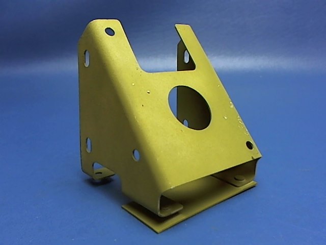 0713757-1 Cessna - Bracket- Fuel Strainer (little hole version) w/ Spacer