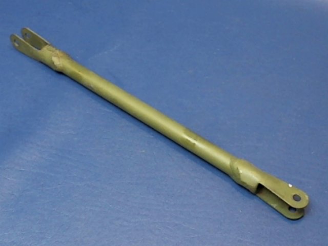 0510161-12 Cessna - TUBE-BELLCRANK TO CONTROL TEE