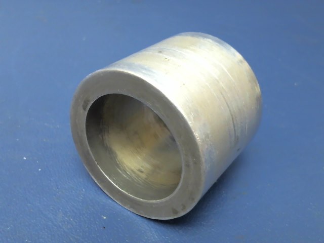 0543037-1 Cessna - SPACER-AXLE