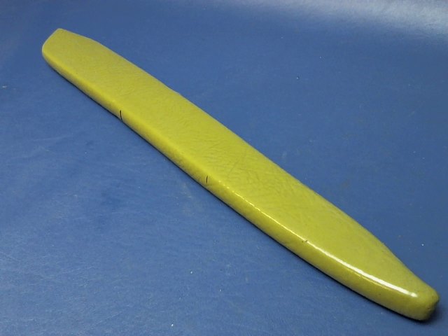 0415022-2 Cessna - ARMREST-RH