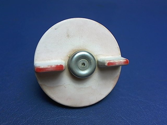 0311360-4 Cessna - CAP-FUEL TANK