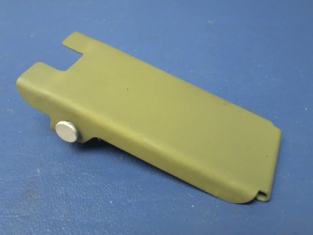 0413389-4 Cessna - HANDLE CABIN DOOR