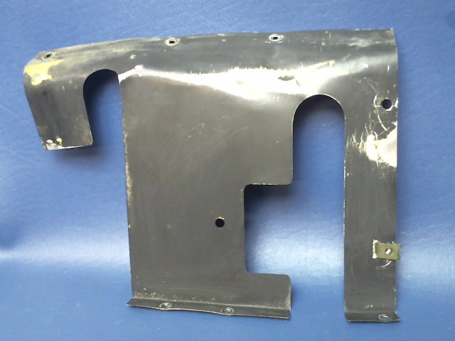 0411971-1 Cessna - SHIELD RUDDER BAR RH