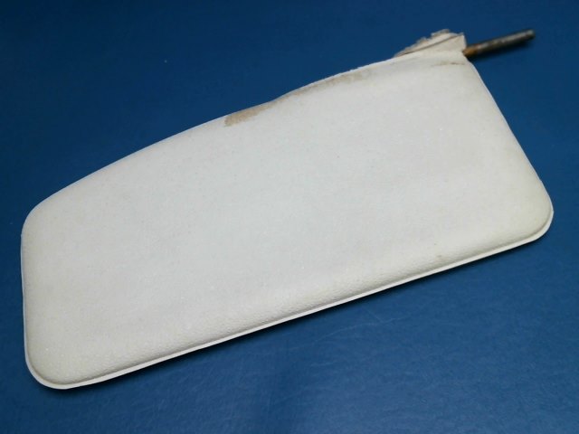 1414087-13 Cessna - SUN VISOR