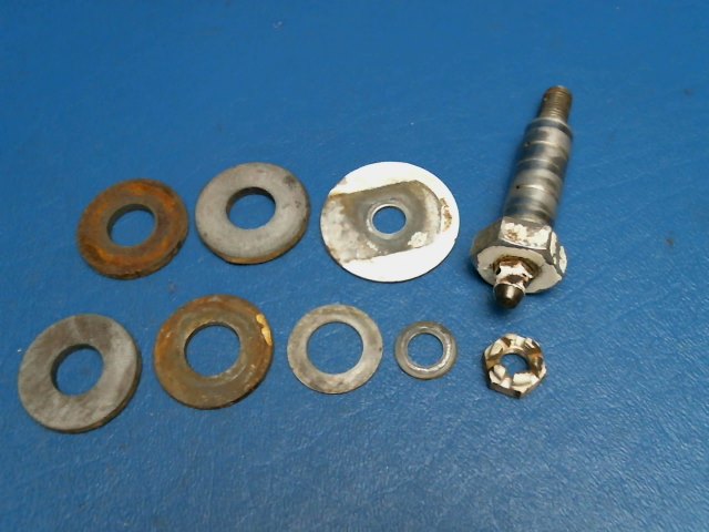 79543-02 Piper - BOLT - Main gear torque link