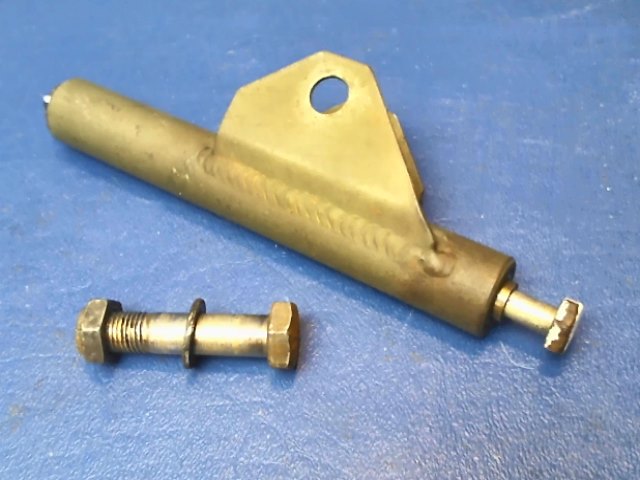 0760619-1 Cessna - HINGE - FLAP MOTOR