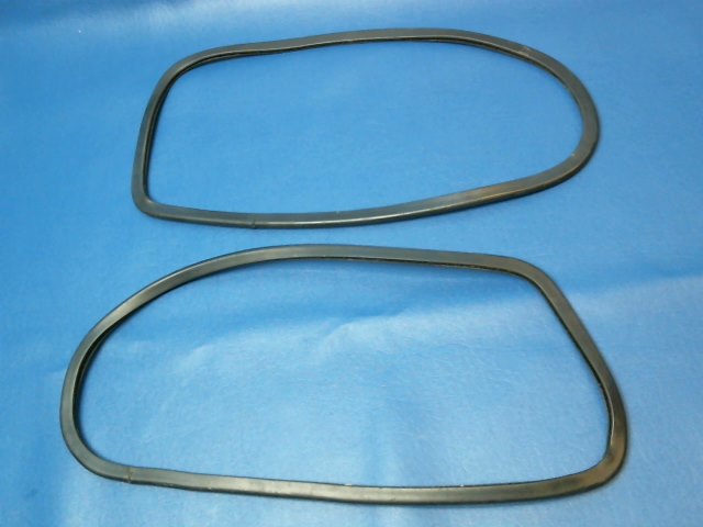 NPN Piper - Rubber Trim for Sunvisor (pair (2))