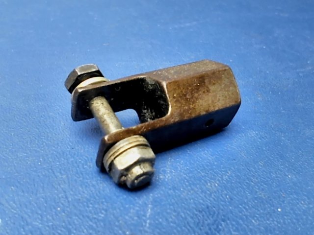 0543023 Cessna - CLEVIS