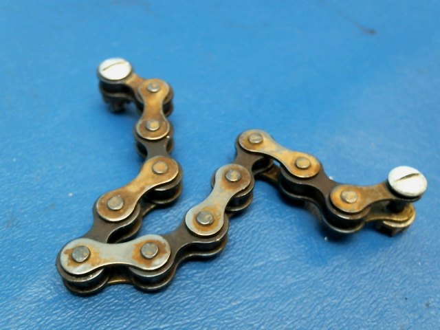 62858-04 Piper - Chain - (65 diamond 1/8 roller length 6.0)