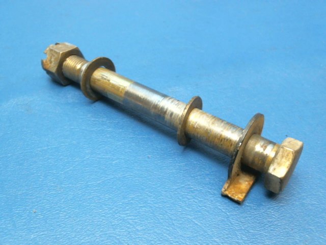 NPN Piper - Bolt and washer - Nose gear