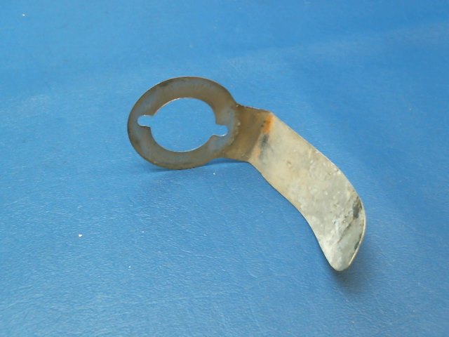 0400215-1 Cessna - SHIELD-FLASHING BEACON LIGHT