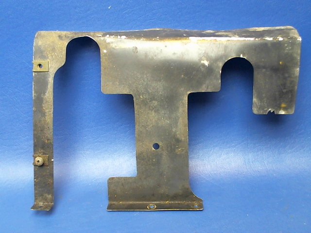 0411599-5 Cessna - SHIELD RUDDER BAR LH