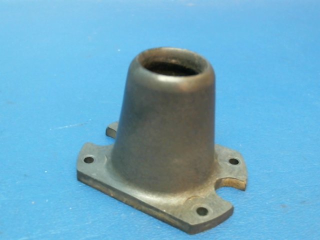 0760131-5 Cessna - SUPPORT-CONTROL RH (Control Wheel Yoke Adapter)