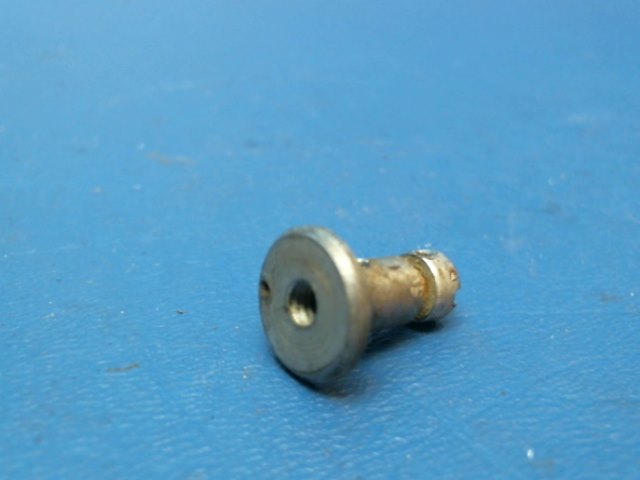 0450258 Cessna - CLAMP PARKING BRAKE