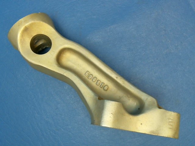 539518 Continental O-470-R - BRACKET-ENGINE MOUNTING (bolt hole oblong)