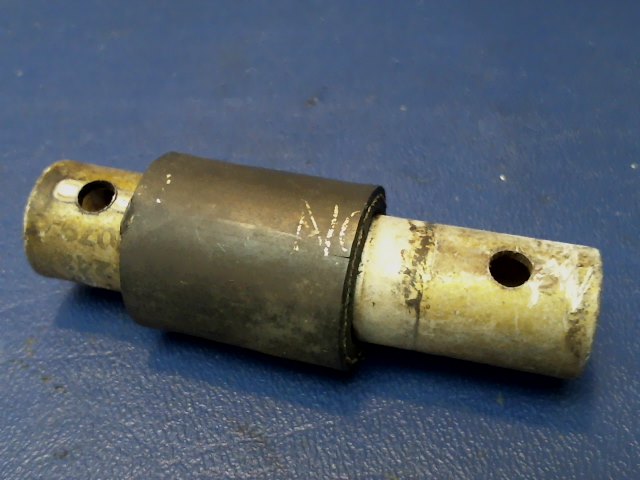 0411257 Cessna - JOINT UNIVERSAL