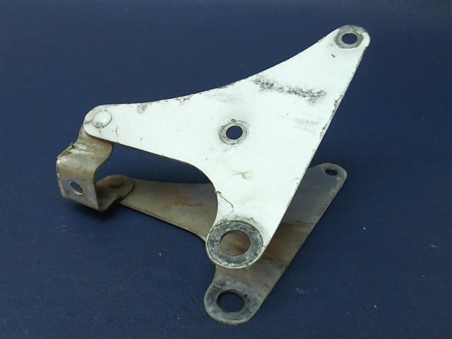 0842000-74 Cessna - BRACKET ASSY-MICRO SWITCH MOUNTING