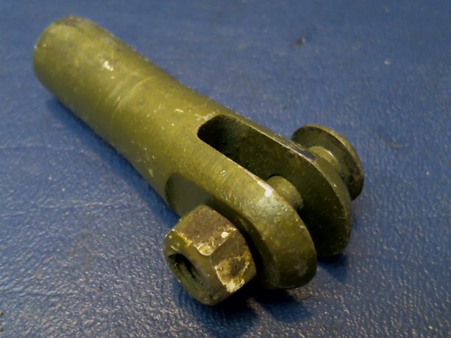 0842000-33 Cessna - FORK- ADJUSTING