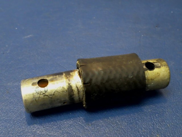 0411257 Cessna - JOINT UNIVERSAL