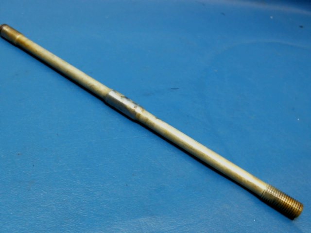 538944-10.50 Continental O-470-R - BOLT-THRU.4375-20NF-3THD