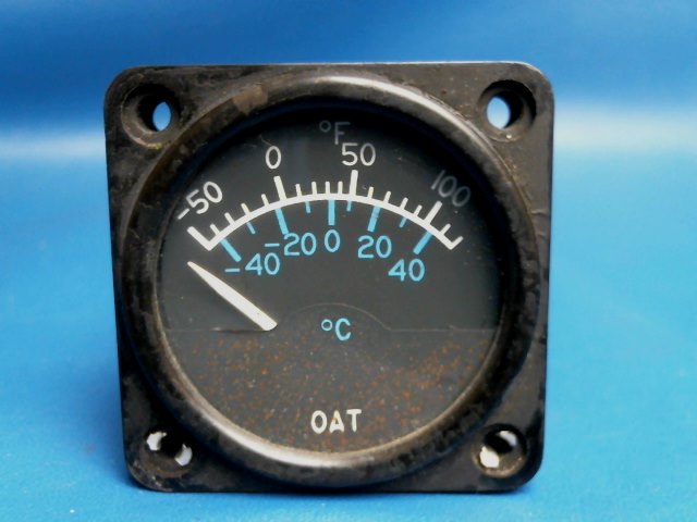 500-21 Instruments Inc - GAUGE- Outside Air Termperature