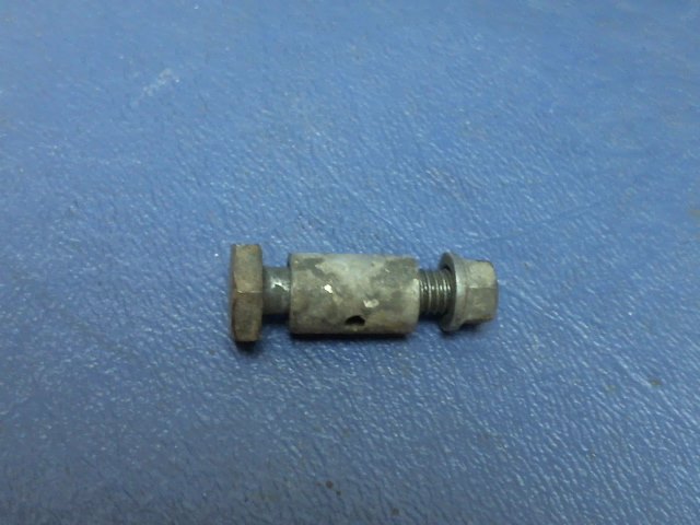 0800186-3 Cessna - Collar - Canister control