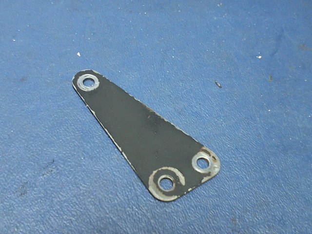 67359-00 Piper - PLATE - Nose gear door link