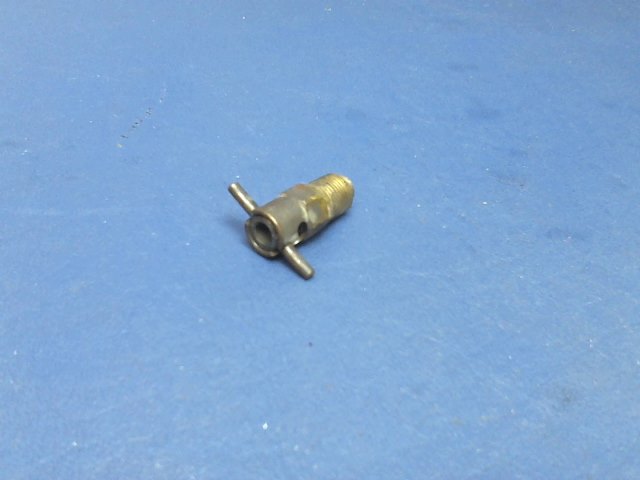 492 022 Piper - VALVE - (CCA-1550) drain