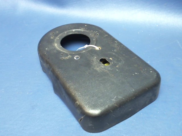 21162-00 Piper - B0X - Ventilator black (cracked see details)