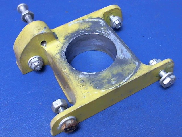 62421-00 Piper - FITTING - LH Flap torque tube left