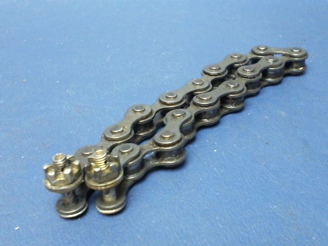 62858-03 Piper - CHAIN - 65 DIAMOND 1/8 ROLLER LENGTH 8.5