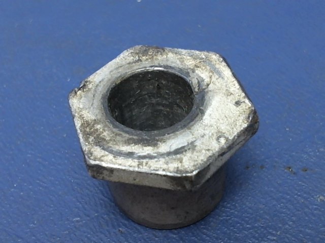 0512123 Cessna - BUSHING - WING BUSHING