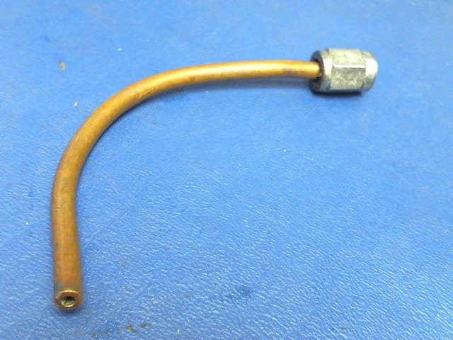 0400311-95 Cessna - LINE-STRAINER DRAIN