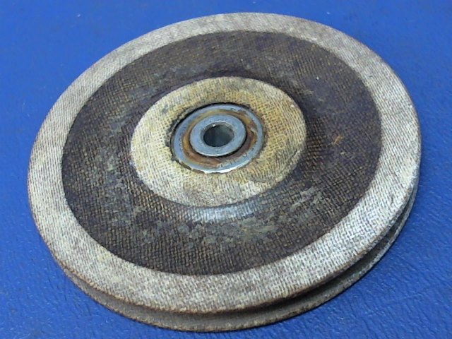 AN210-2A FORMICA - 2-7/32 Pully