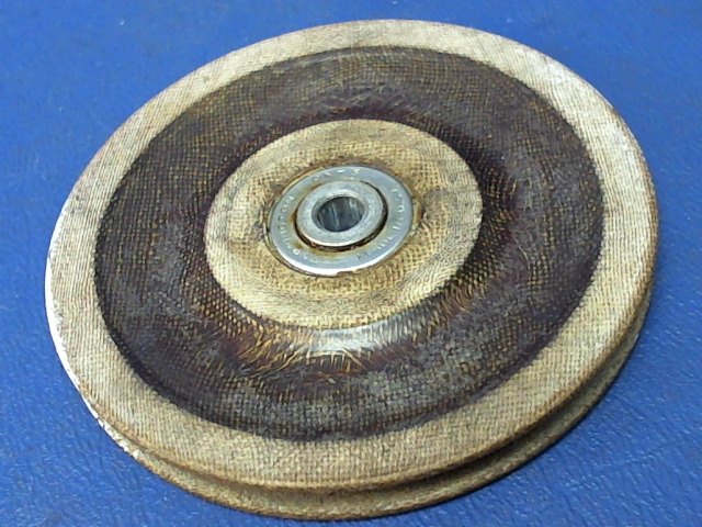 AN210-2A FORMICA - 2-7/32 Pully