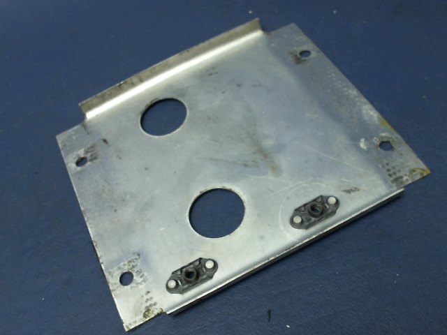 65632-03 Piper - PLATE Trim wheel