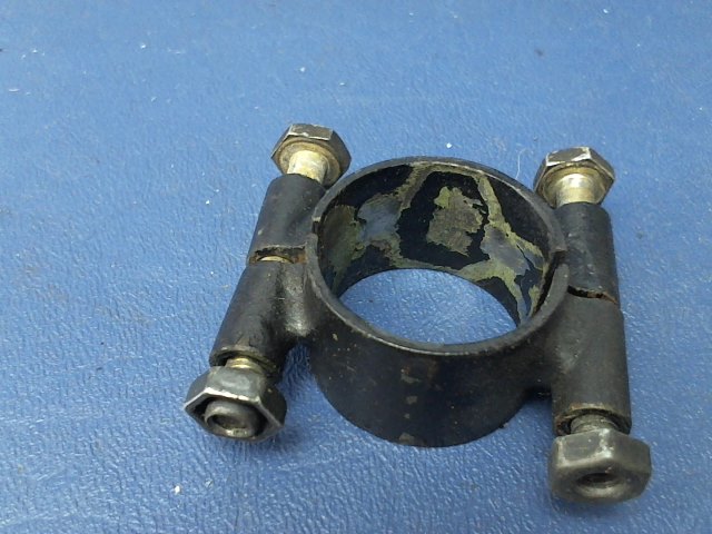 97464-04 Piper - CLAMP - Fuel pump mounting