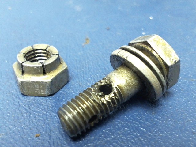 0450311-6 Cessna - CLAMP - THROTTLE CONTROL CABLE