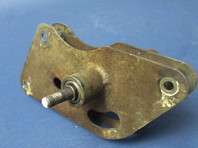 0422430-1 Cessna - BELLCRANK - AILERON LH