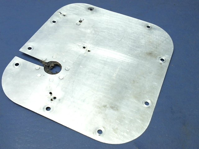 1213495-6 Cessna - PLATE-FUEL SELECTOR COVER