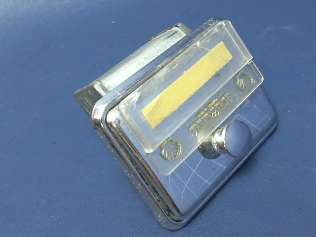 0411030-5 Cessna - RETAINER-ASH RECEIVER