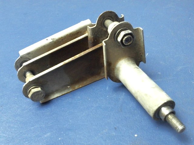5025005-2 Cessna - BELLCRANK - RH INBD INBD