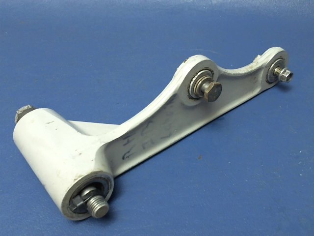 0841104-4 Cessna - BELLCRANK RH-ROCKER ARM