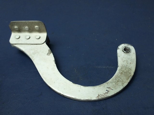 0813300-93 Cessna - HINGE -AFT LH