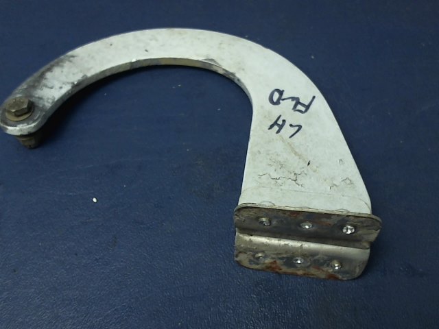 0813300-7 Cessna - HINGE -FWD LH