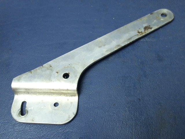 0843408-2 Cessna - BRACKET-DOWN LIMIT SWITCH