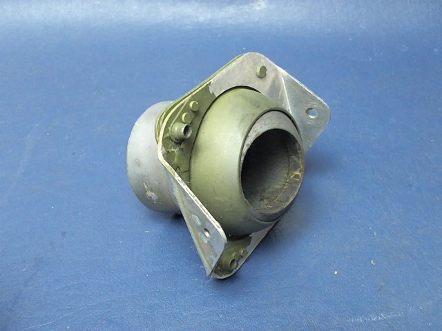 NPN Cessna - CONTROL BALL AND SOCKET LH