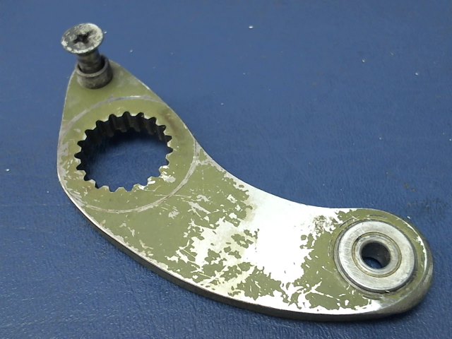 0843400-117 Cessna - BELLCRANK-NOSE GEAR RETRACTION