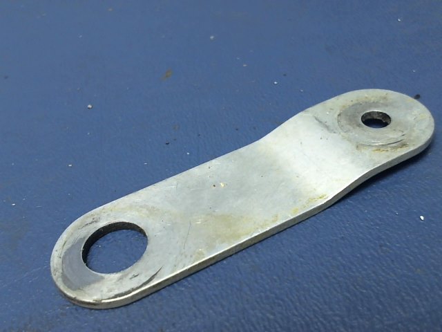0761202-4 Cessna - LINK ELEVATOR BELLCRANK